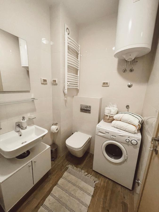 Aura City Apartment Podgorica Exterior foto
